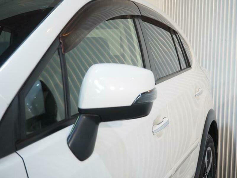 XV HYBRID