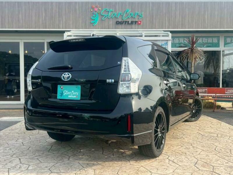 PRIUS ALPHA