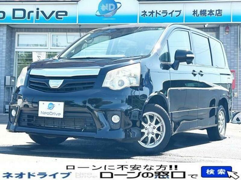 TOYOTA NOAH