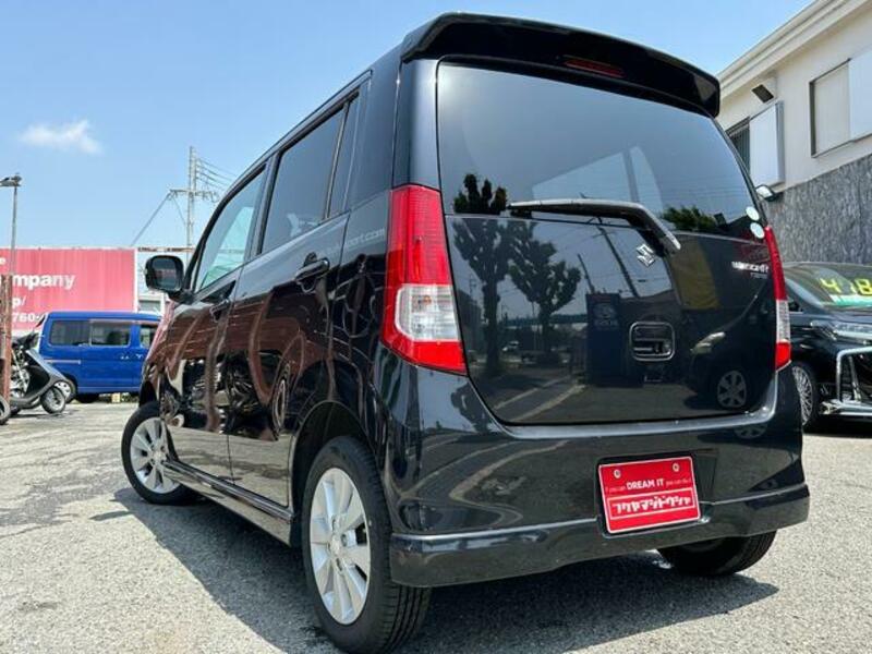 WAGON R