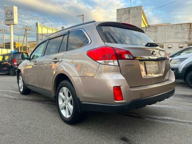 LEGACY OUTBACK