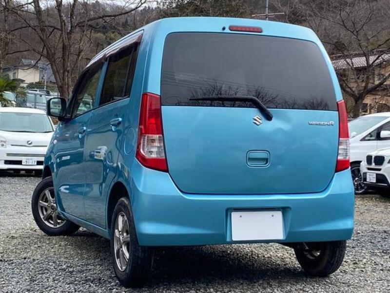 WAGON R