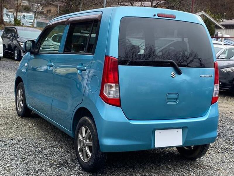 WAGON R