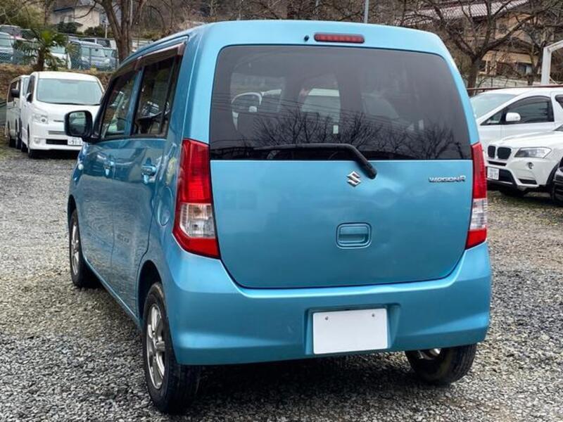 WAGON R