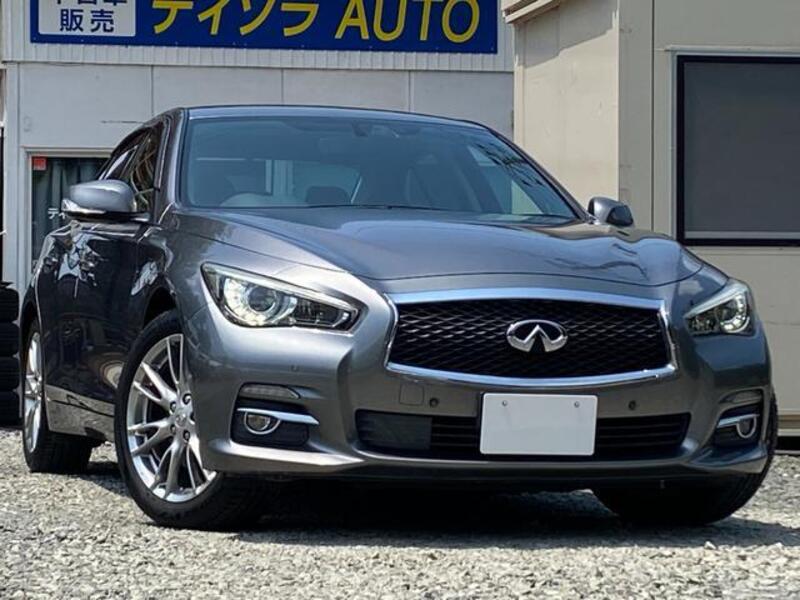 NISSAN SKYLINE