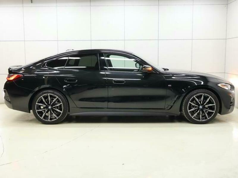 4 SERIES