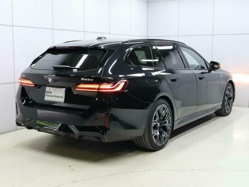 5 SERIES