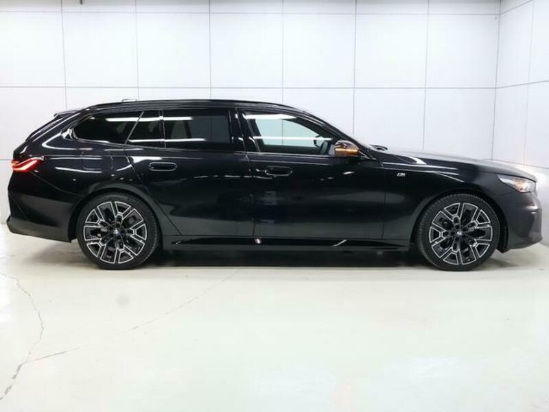 5 SERIES