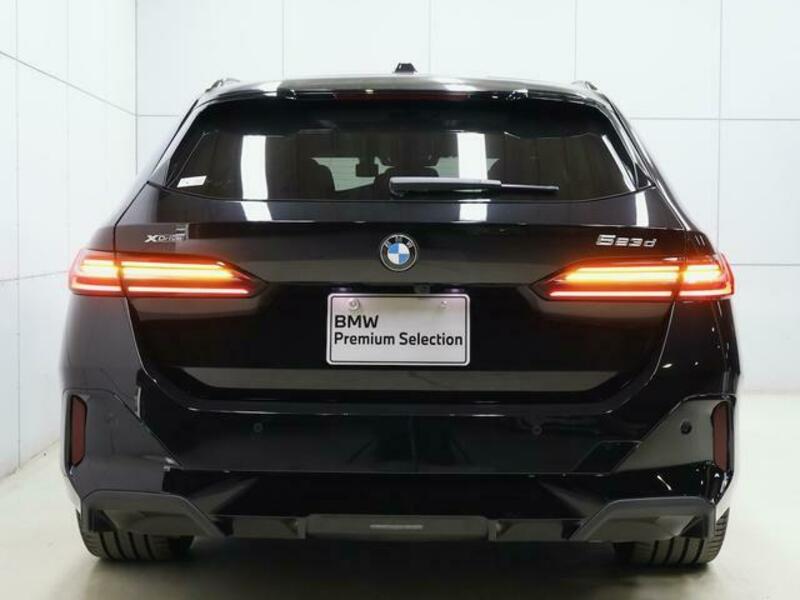 5 SERIES