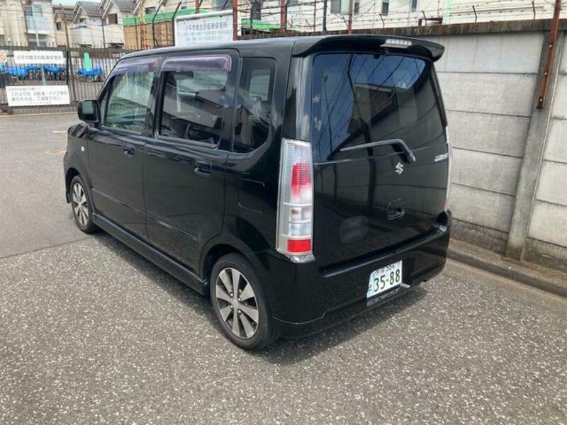 WAGON R