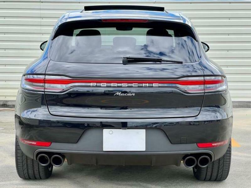 MACAN