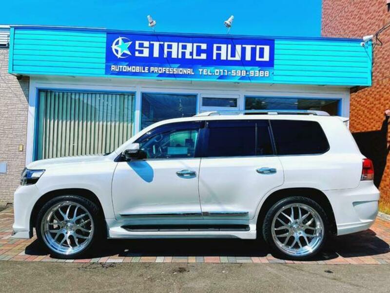 LAND CRUISER