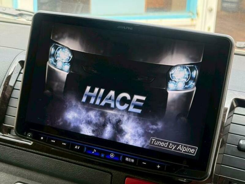 HIACE VAN