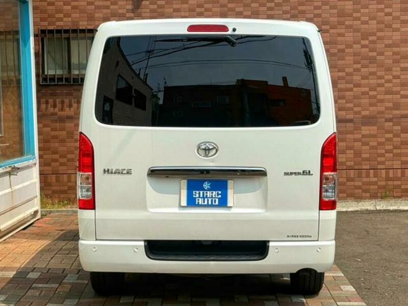 HIACE VAN