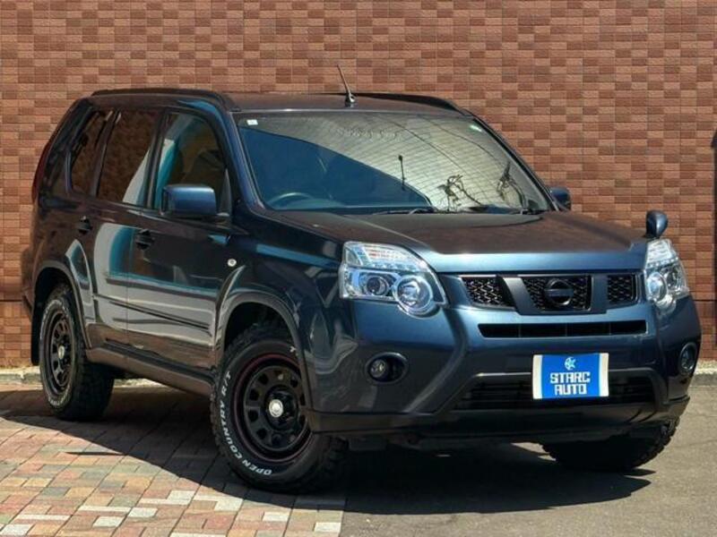 X-TRAIL