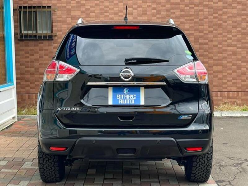 X-TRAIL