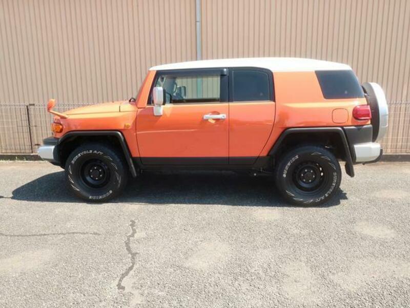 FJ CRUISER