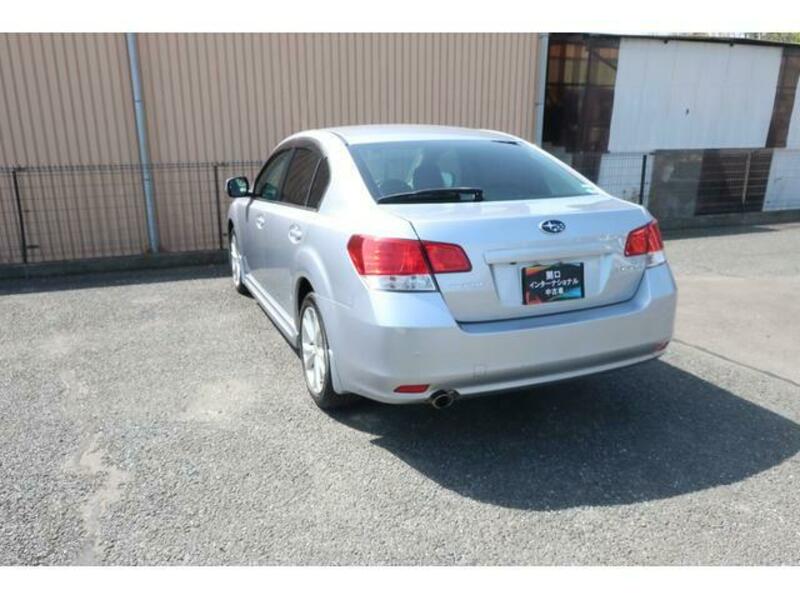 LEGACY B4