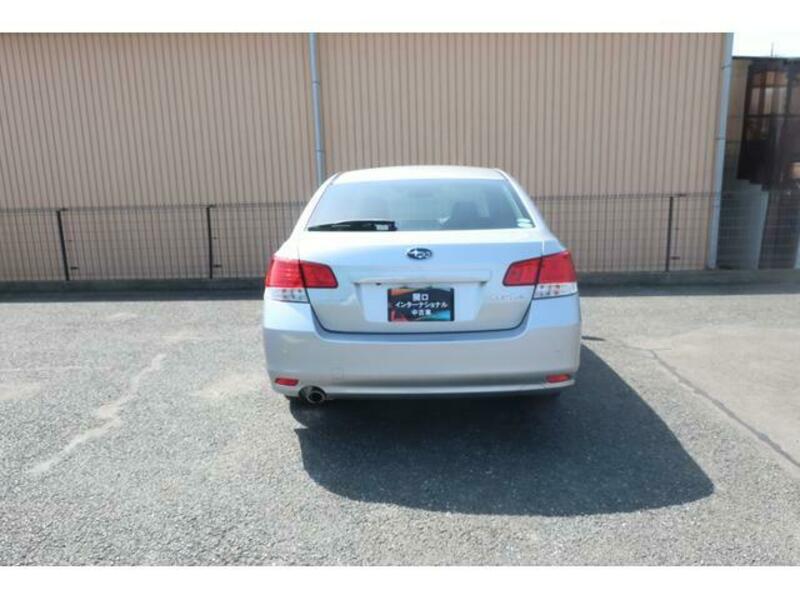 LEGACY B4