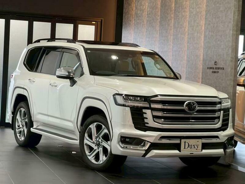 LAND CRUISER