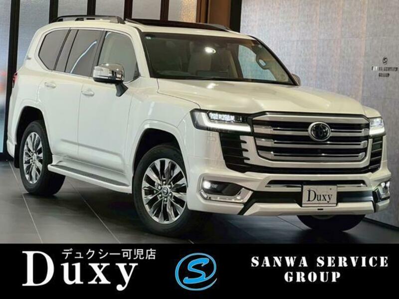 TOYOTA LAND CRUISER