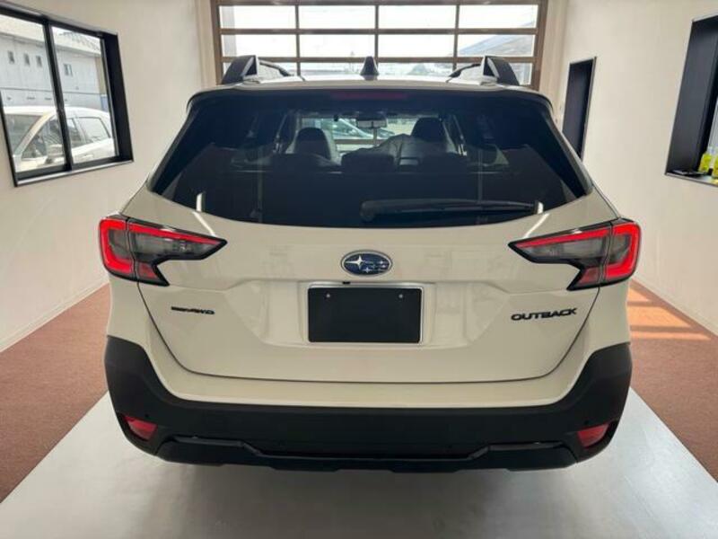 LEGACY OUTBACK
