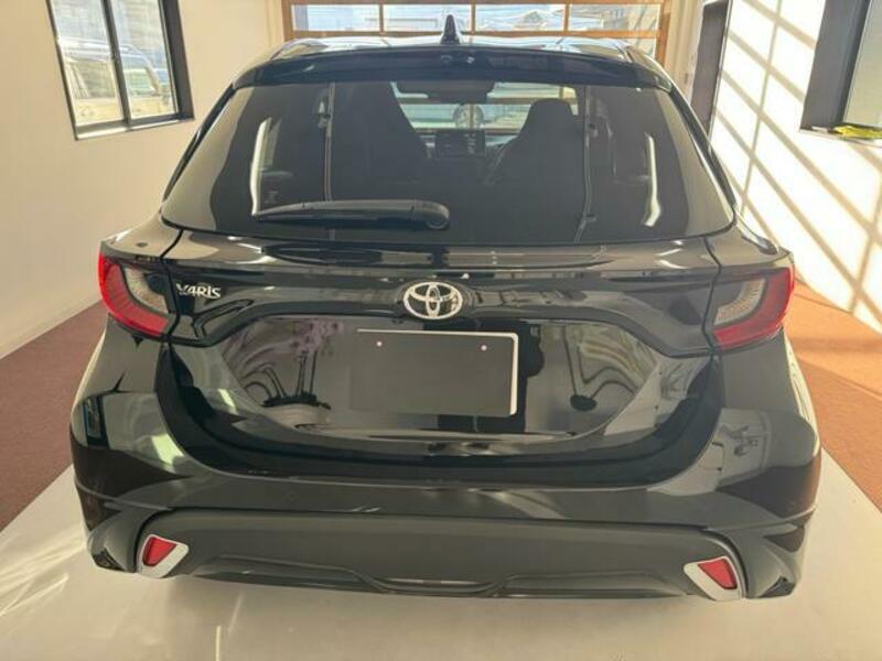 YARIS