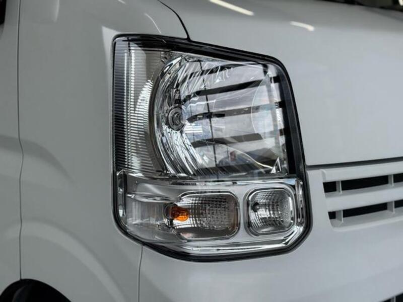 MINICAB VAN