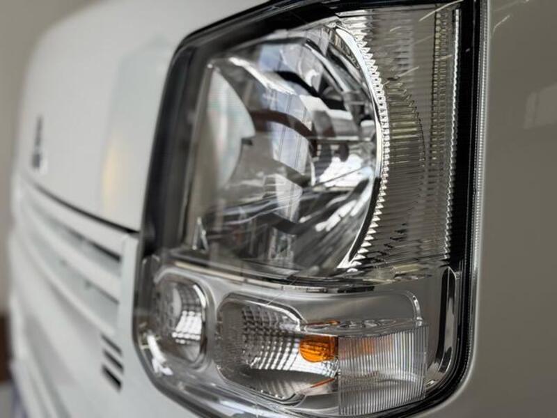 MINICAB VAN