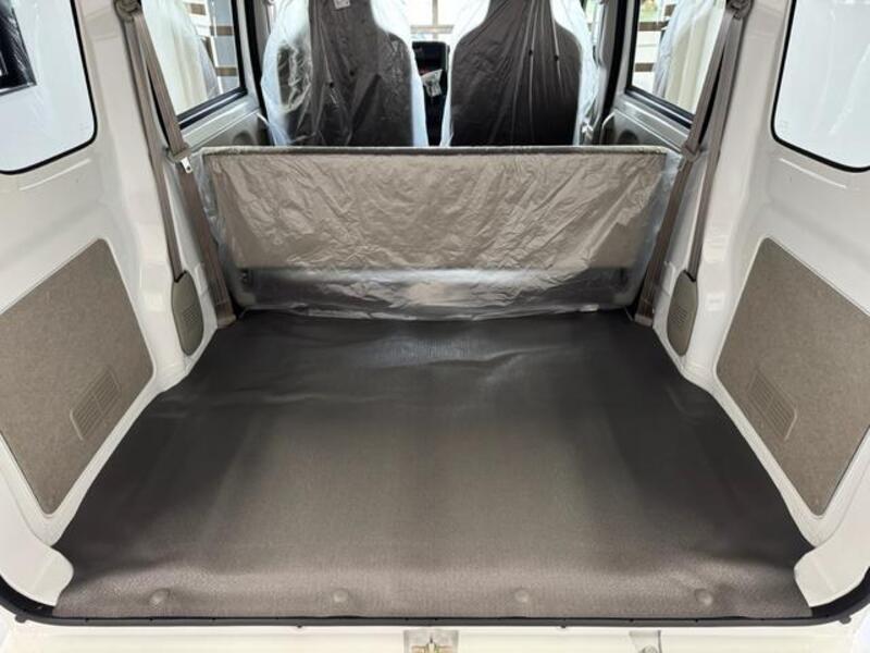 MINICAB VAN