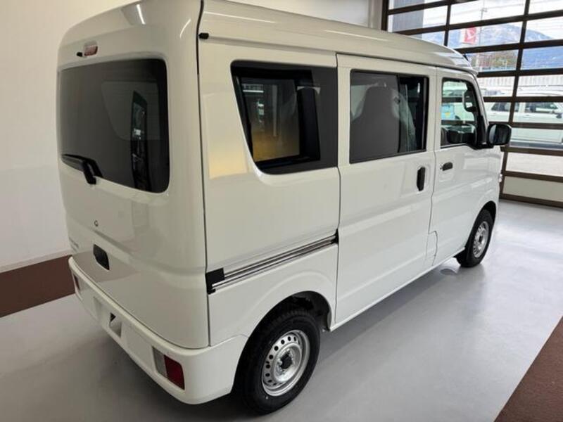 MINICAB VAN