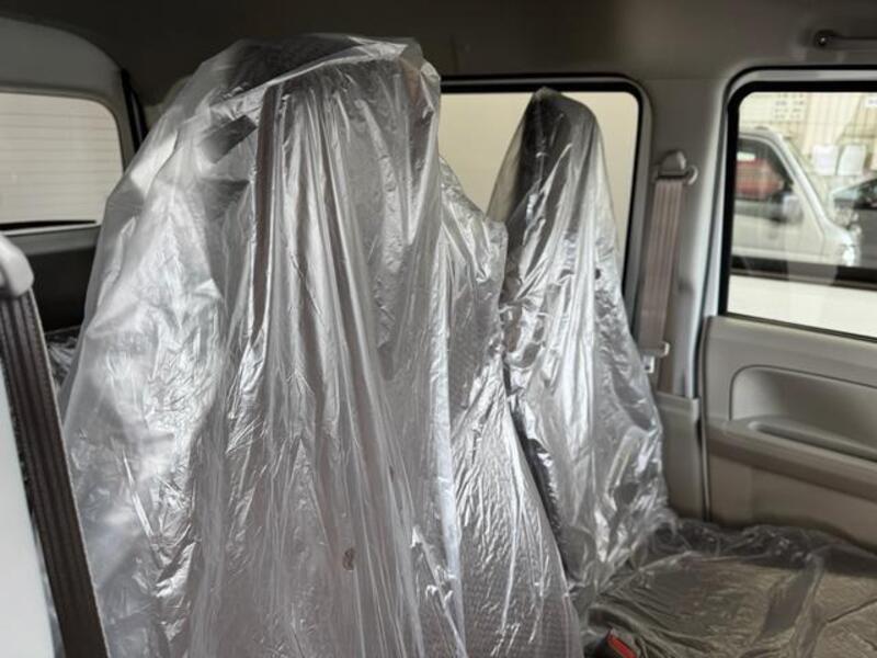 MINICAB VAN