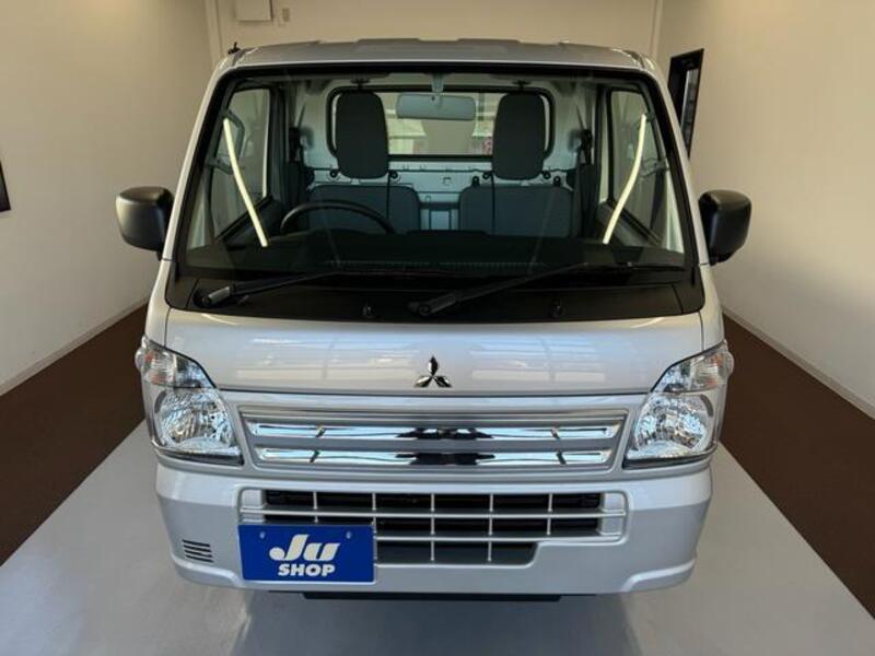 MINICAB TRUCK
