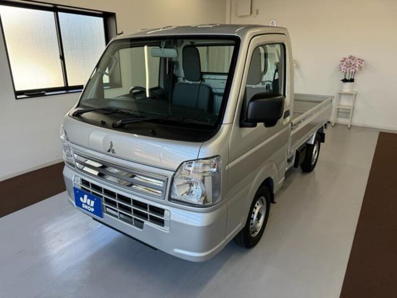 MINICAB TRUCK