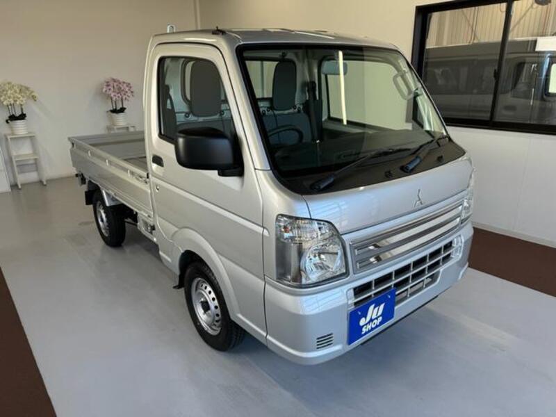 MINICAB TRUCK