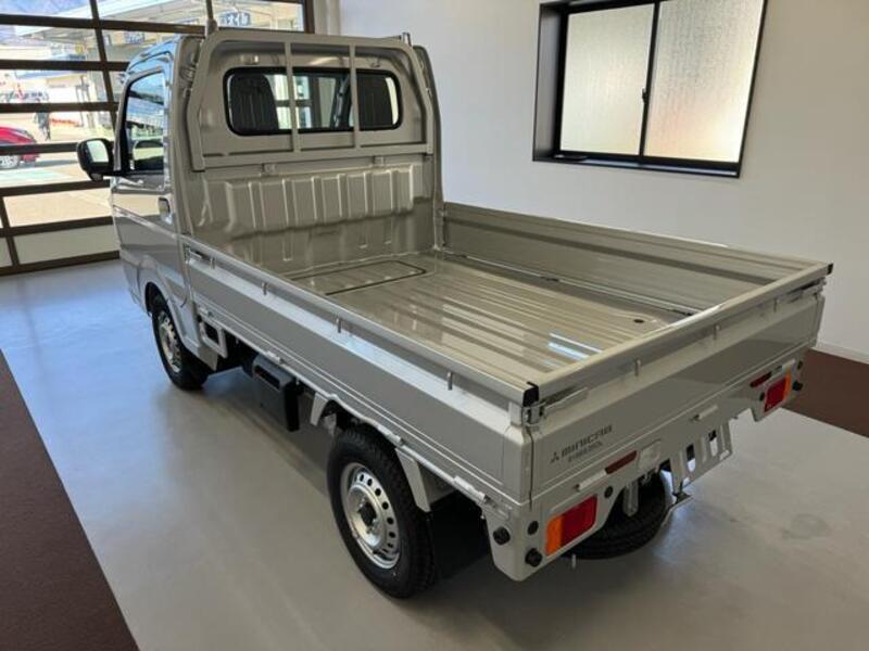 MINICAB TRUCK