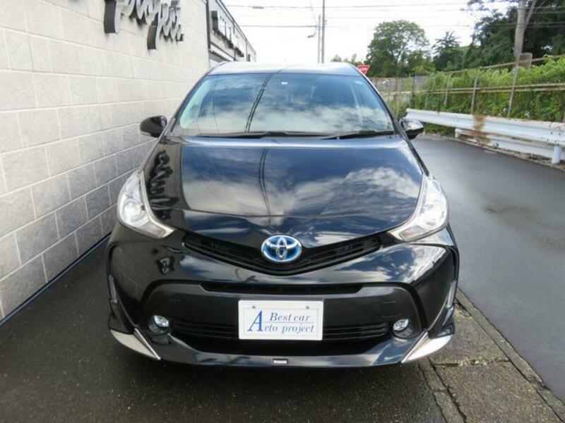 PRIUS ALPHA