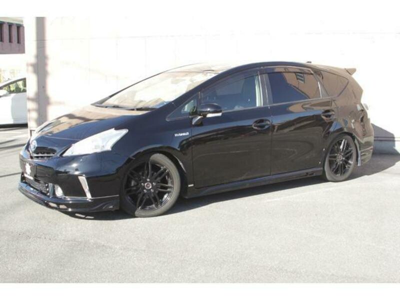 PRIUS ALPHA