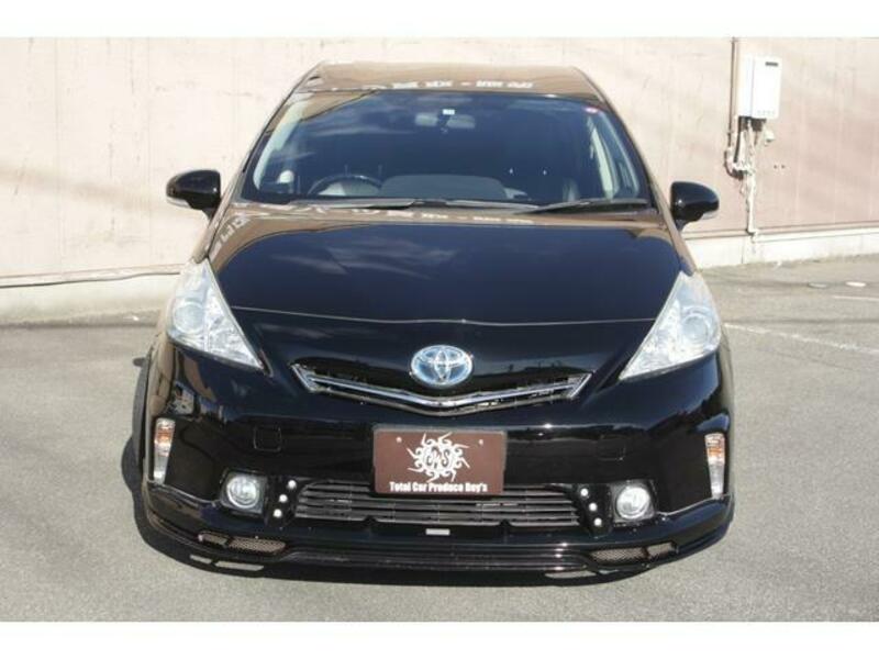 PRIUS ALPHA