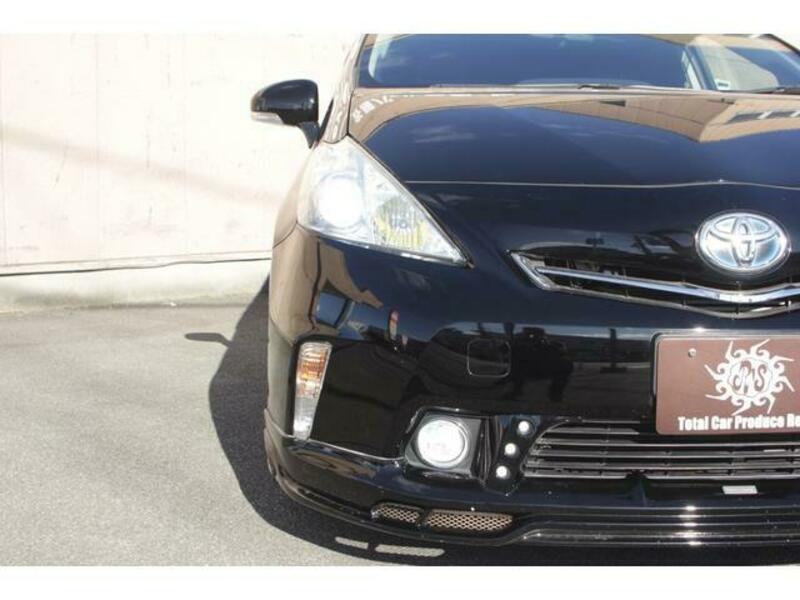 PRIUS ALPHA