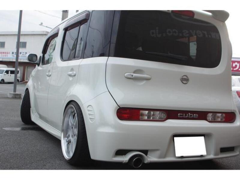 CUBE