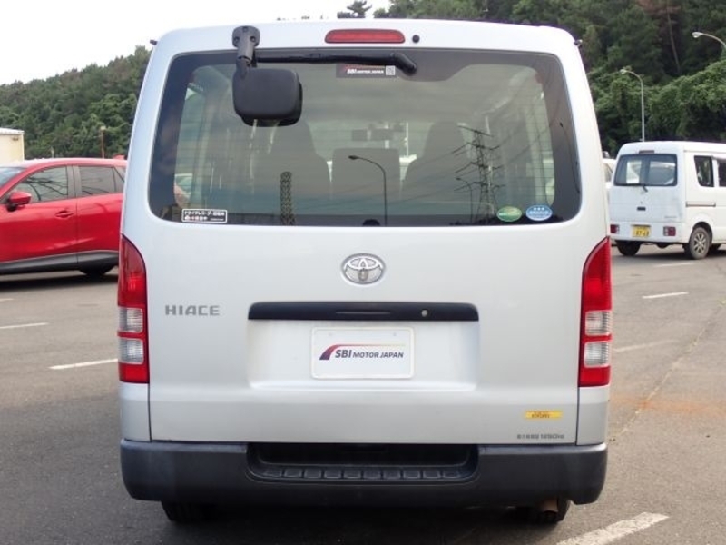 HIACE VAN