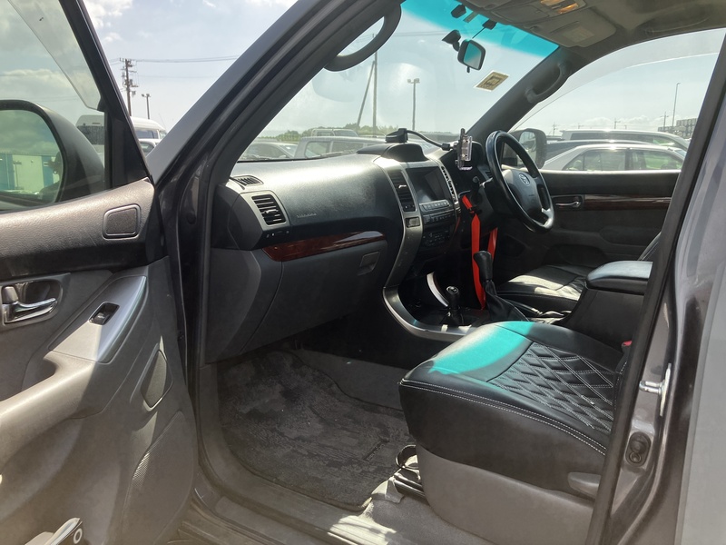 LAND CRUISER PRADO