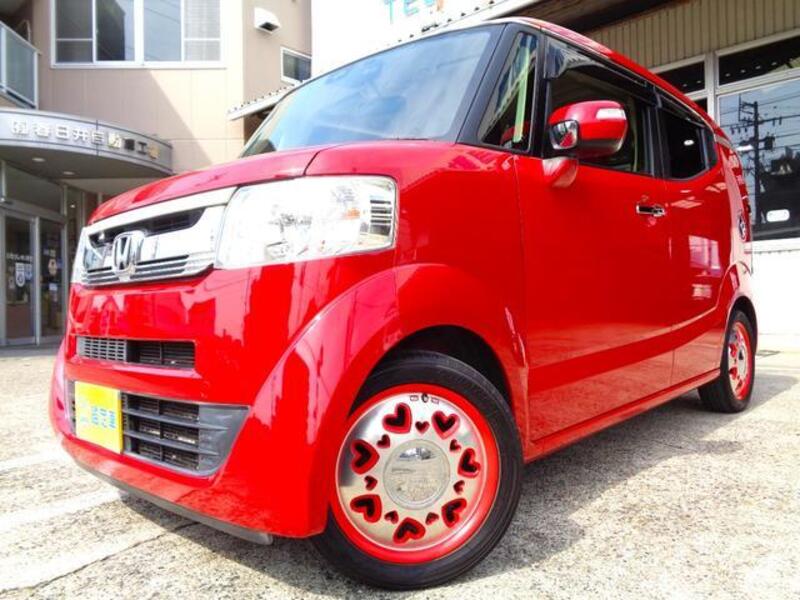 HONDA N BOX SLASH