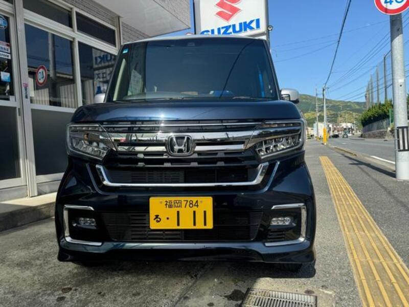 N BOX CUSTOM