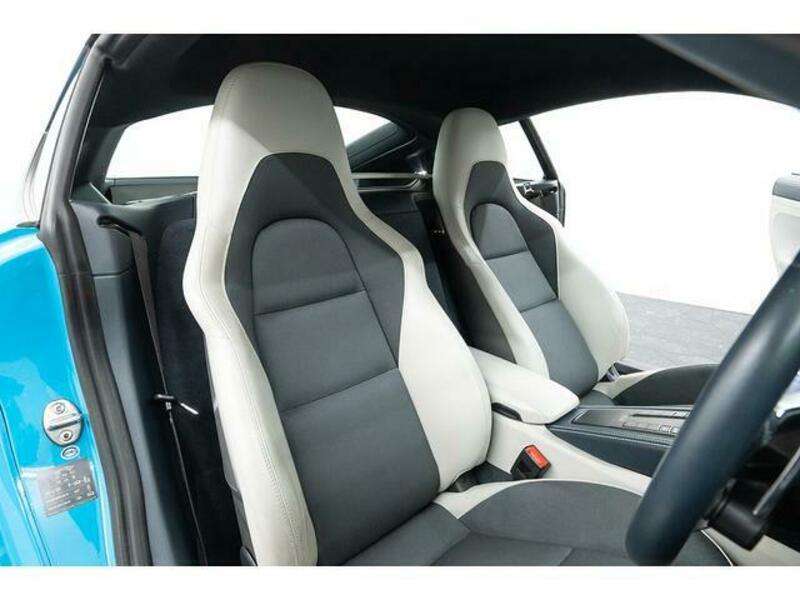 718 CAYMAN
