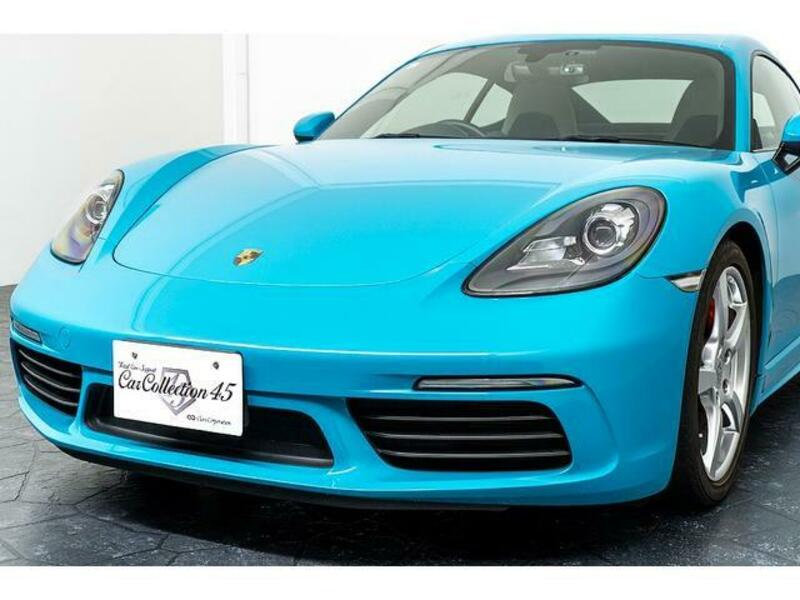 718 CAYMAN