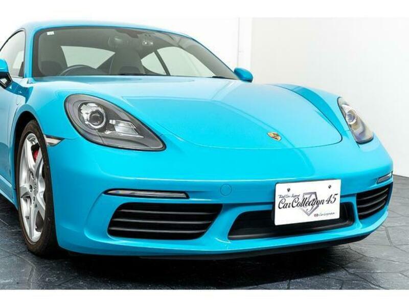 718 CAYMAN