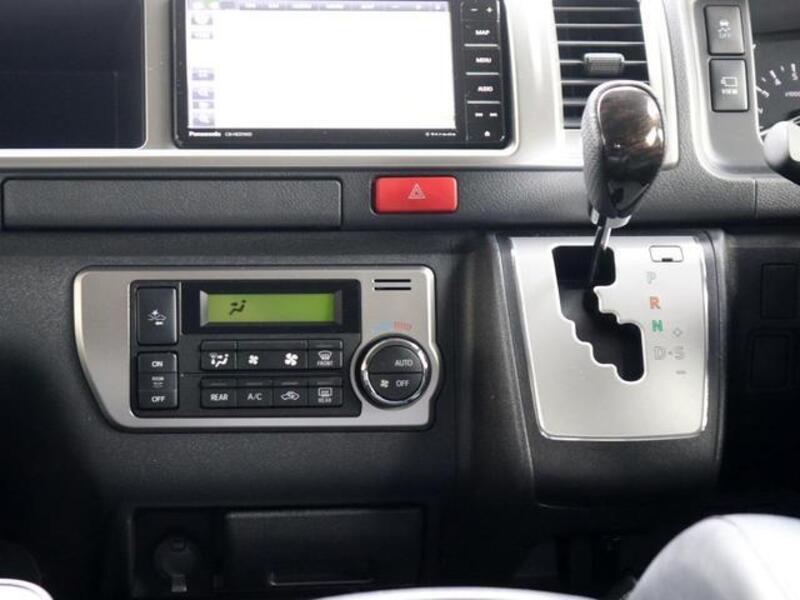 HIACE WAGON