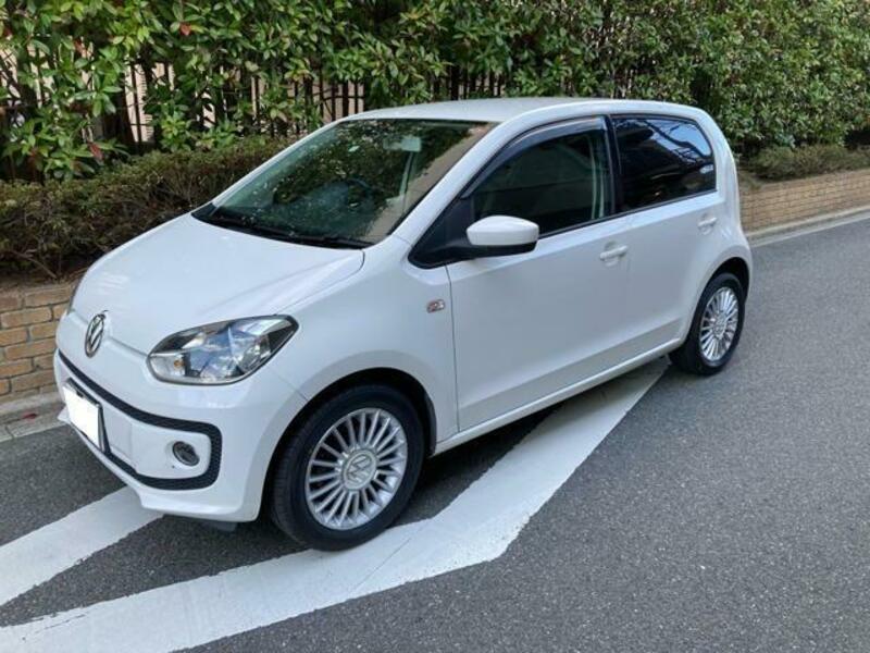 VOLKSWAGEN UP!